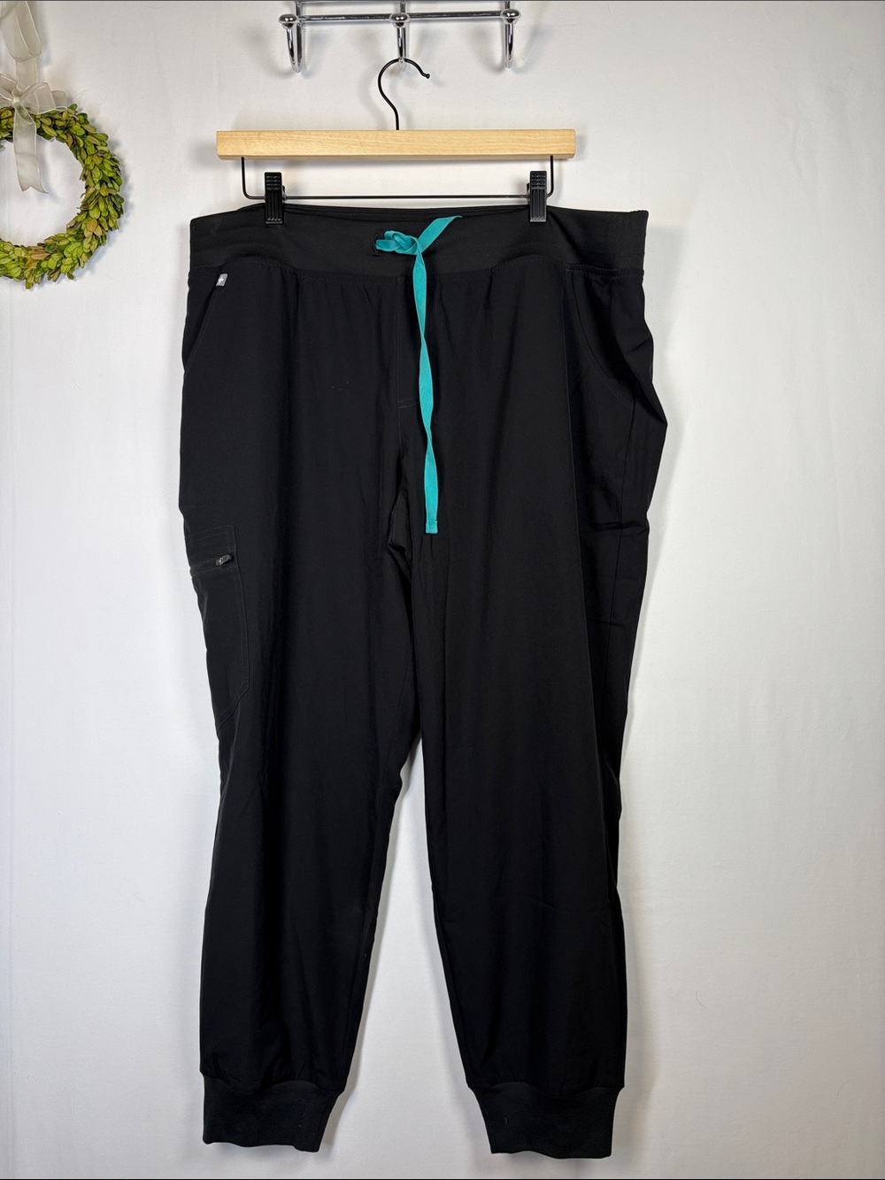FIGS Technical Collection NWT Zamora FreeX Lined Jogger Scrub Black Pants xxl/P